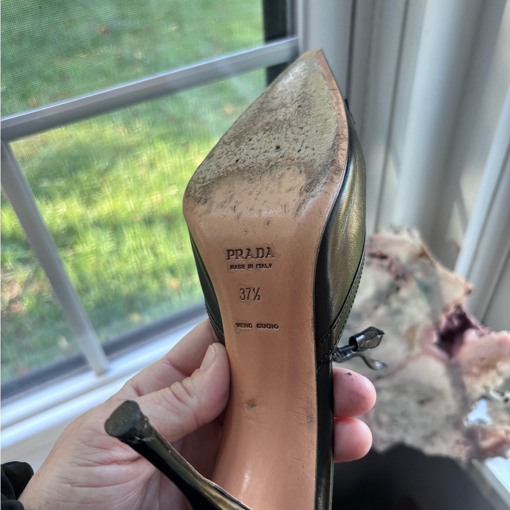Prada Black Floral Accent Heels - Picture 7 of 8